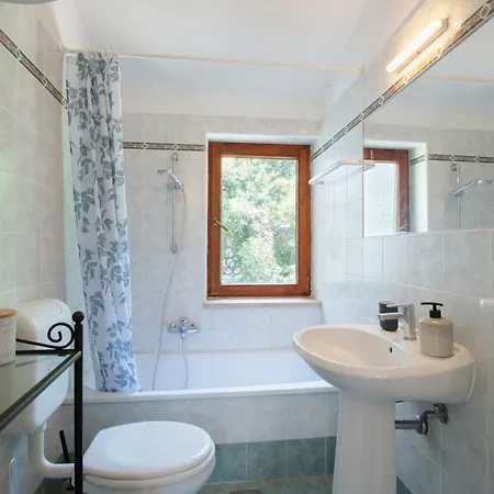 Luca's Apartamento Pula